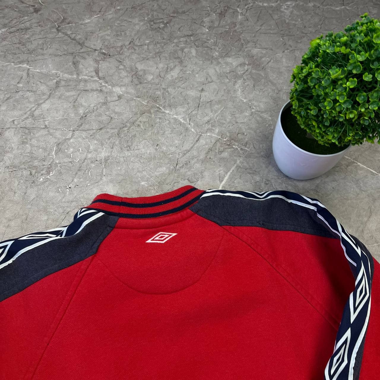 Umbro Vintage 90s Umbro Football Pro Training Big Logo Sweatshirt Size US XS / EU 42 / 0 - 9 Thumbnail