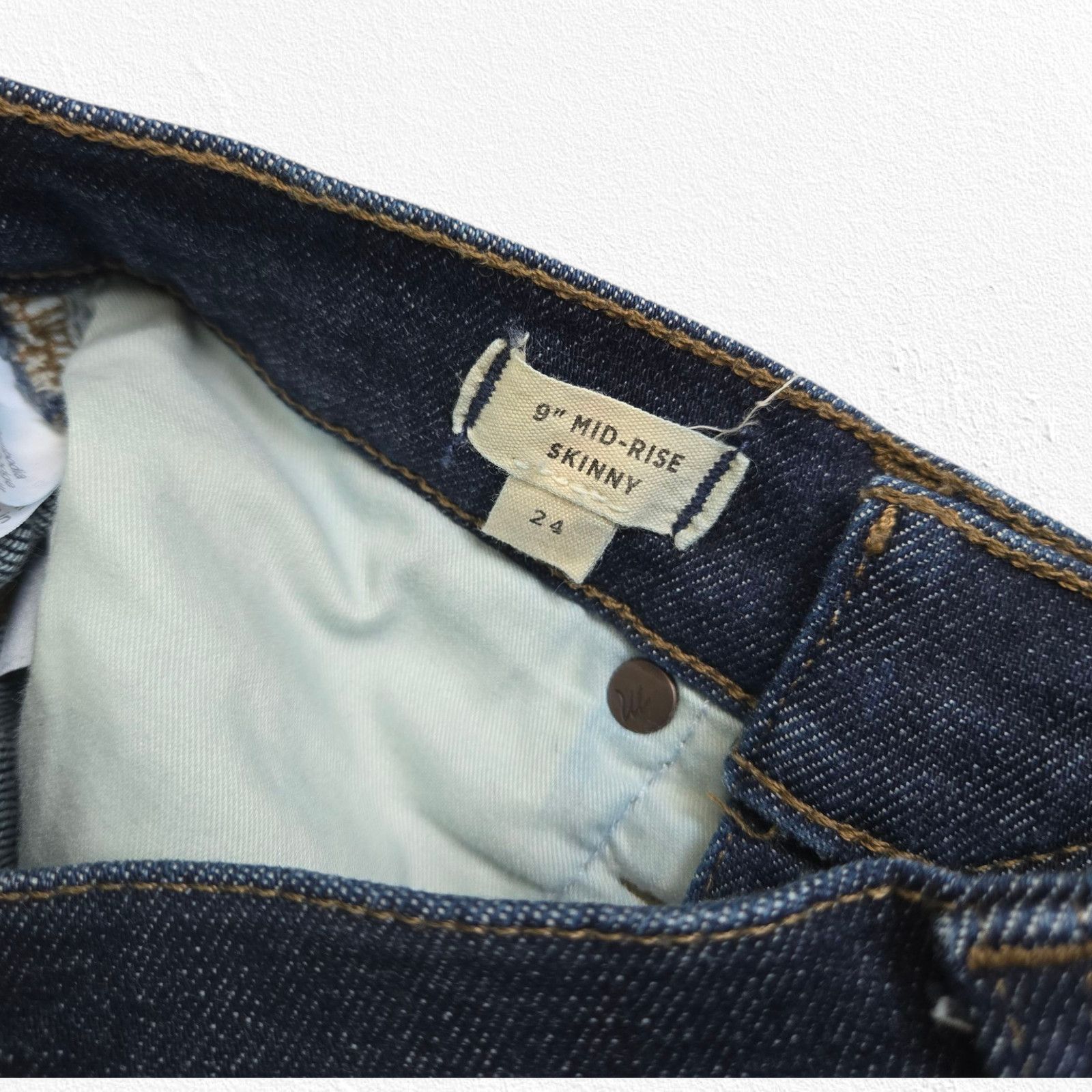 Madewell Madewell 9" Dark Wash Mid-Rise Skinny Jeans Size 24 Size 24" / US 00 / IT 34 - 5 Thumbnail