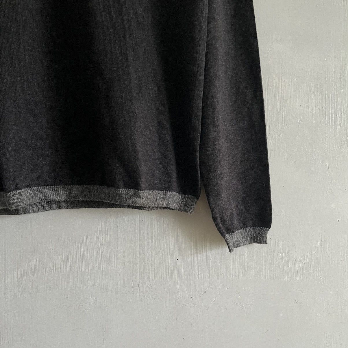 Prada Vintage Prada Wool Sweater Size L / US 10 / IT 46 - 4 Thumbnail