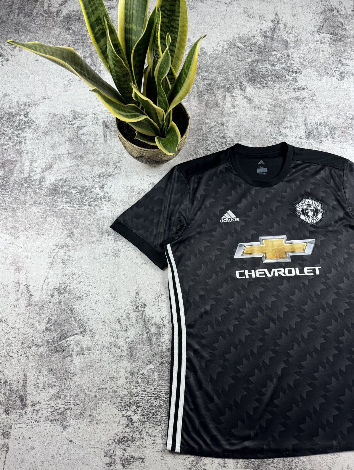 Adidas Manchester United 2017/2018 Football T Shirt Jersey Kit Size US XL / EU 56 / 4 - 2 Thumbnail
