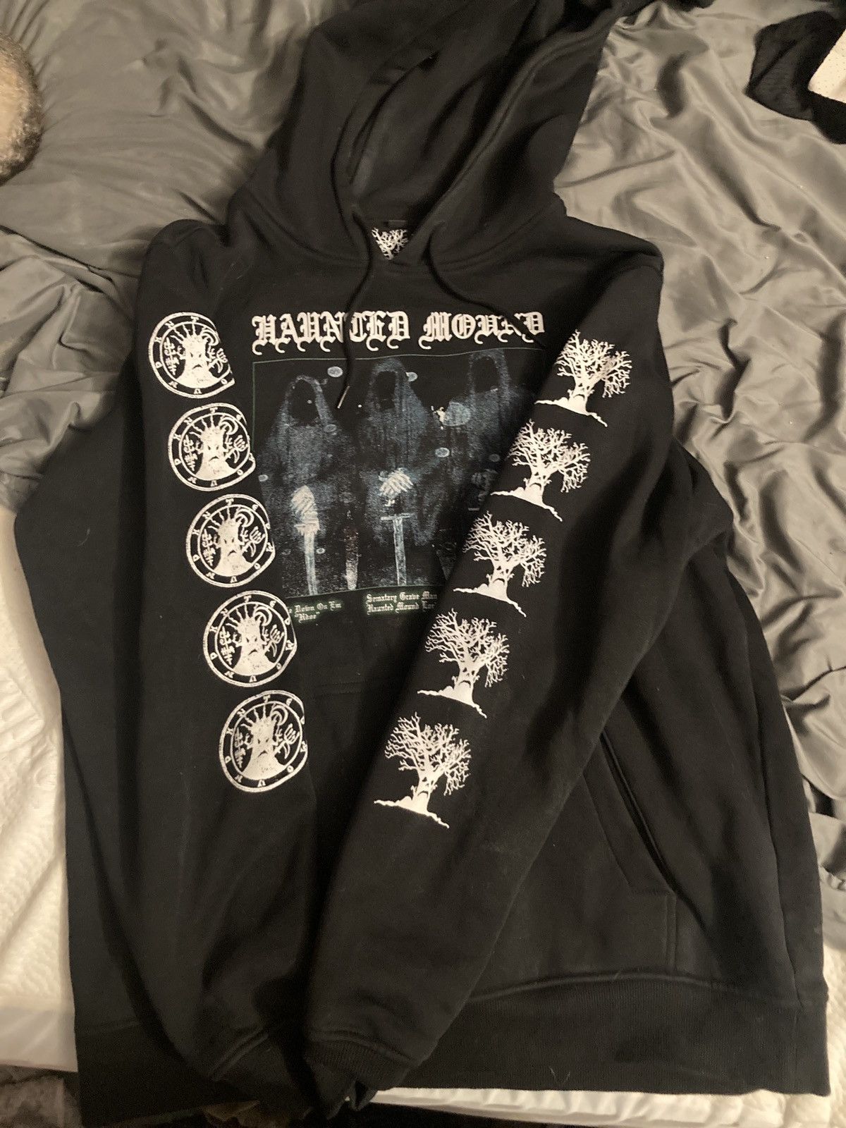 Haunted Mound Haunted mound tour hoodie Size US XL / EU 56 / 4 - 1 Thumbnail