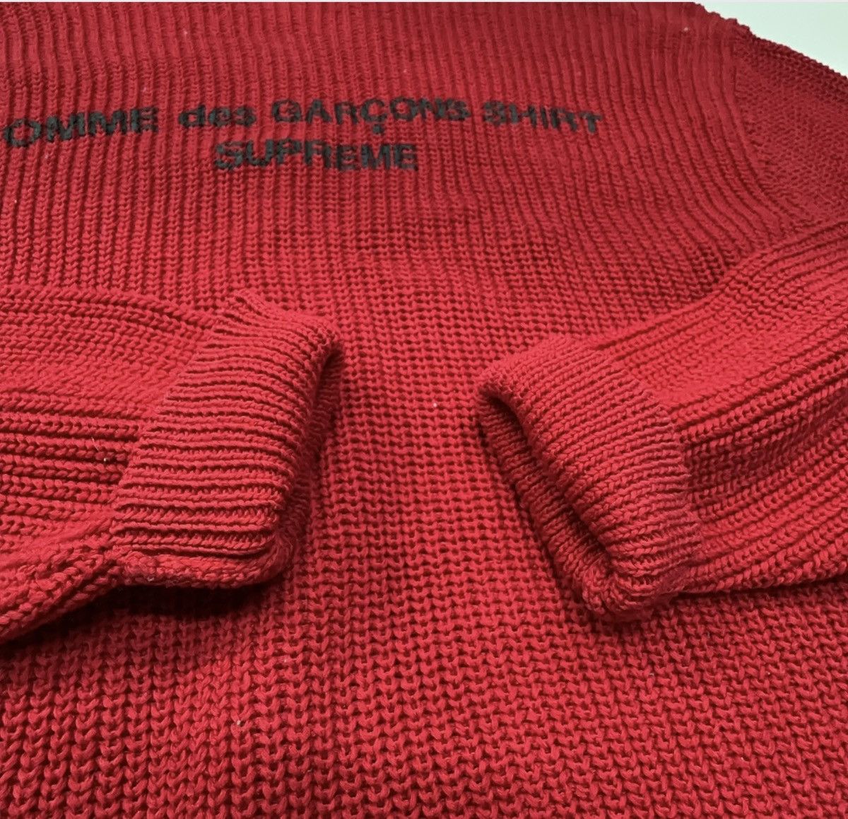 Comme des Garcons Supreme cdg red sweater pullover Size US M / EU 48-50 / 2 - 5 Thumbnail