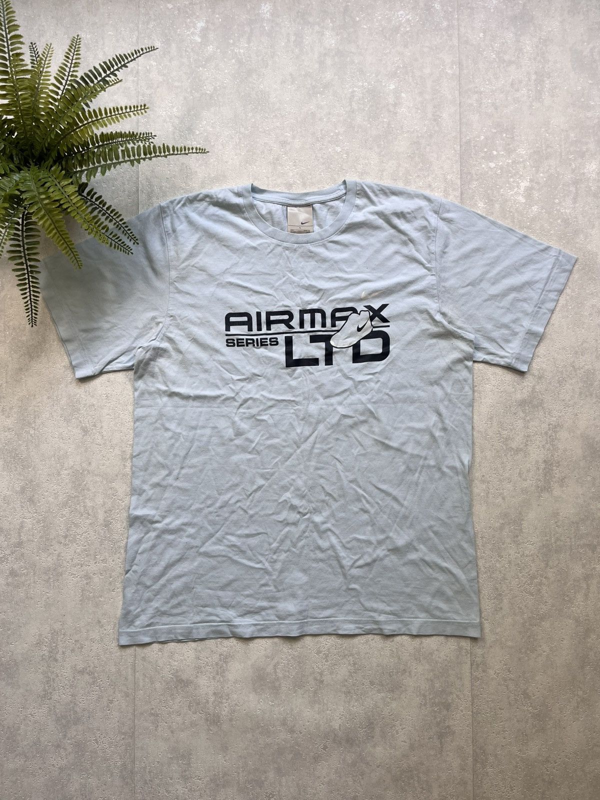 Nike 90’s NIKE AIRMAX SPELLOUT BIG LOGO RETRO Y2K SWOOSH RARE TEE Size US L / EU 52-54 / 3 - 1 Thumbnail