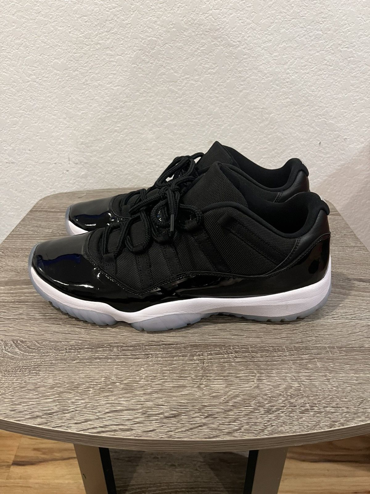 Air Jordan 11 Low Space Jam