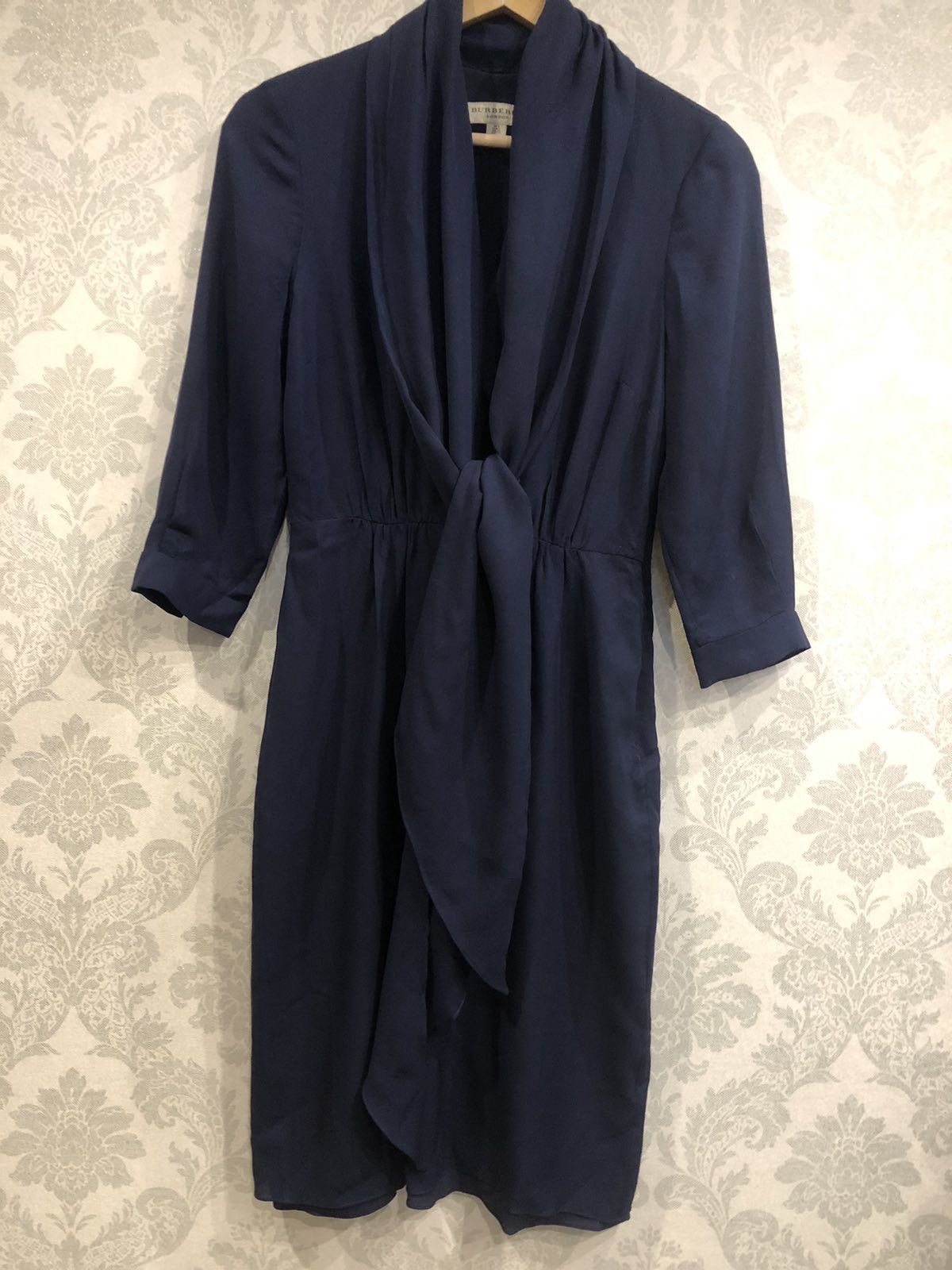 Burberry Burberry Silk Navy Dress USA 2 Size XS / US 0-2 / IT 36-38 - 2 Thumbnail