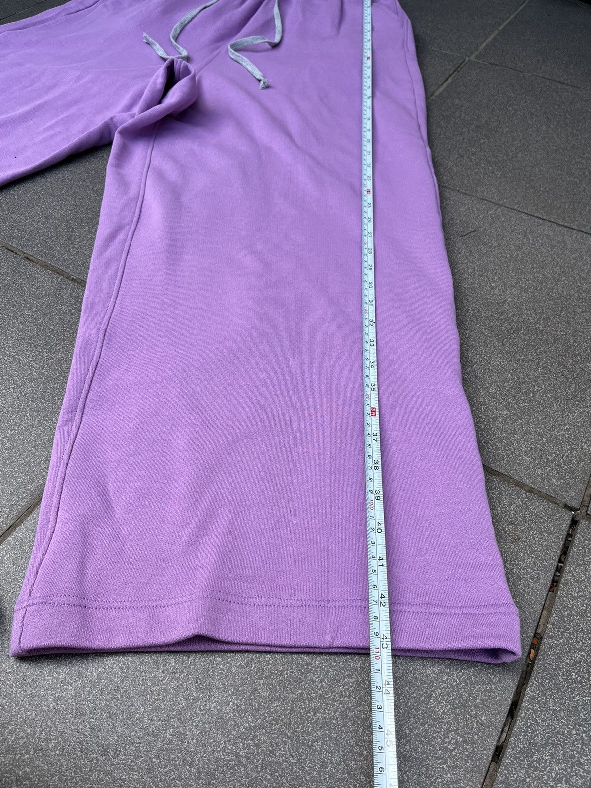 Other Pink/Lilac baggy sweatpants Size 30" / US 8 / IT 44 - 4 Thumbnail