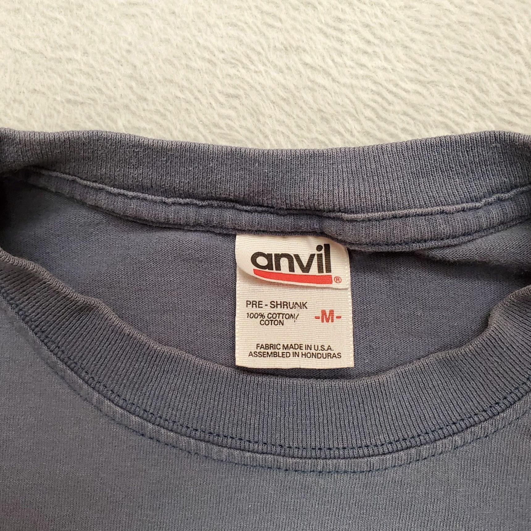 Anvil VINTAGE Wolf Shirt Mens M Blue Alaska Native Short Sleeve Nature Tee Size US M / EU 48-50 / 2 - 4 Thumbnail