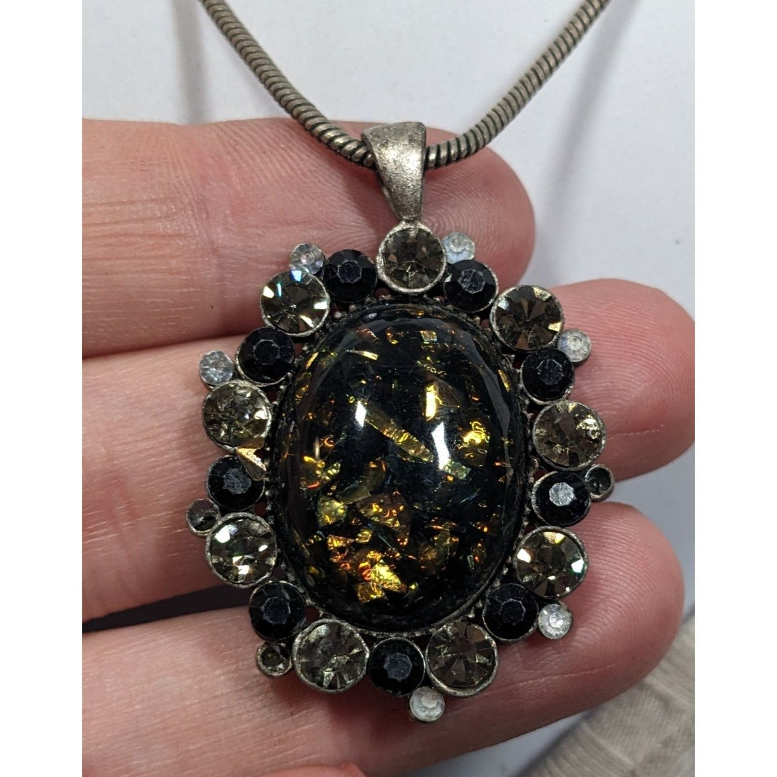 Other Gothic Victorian Style Faux Opal Pendant Necklace Size ONE SIZE - 2 Thumbnail