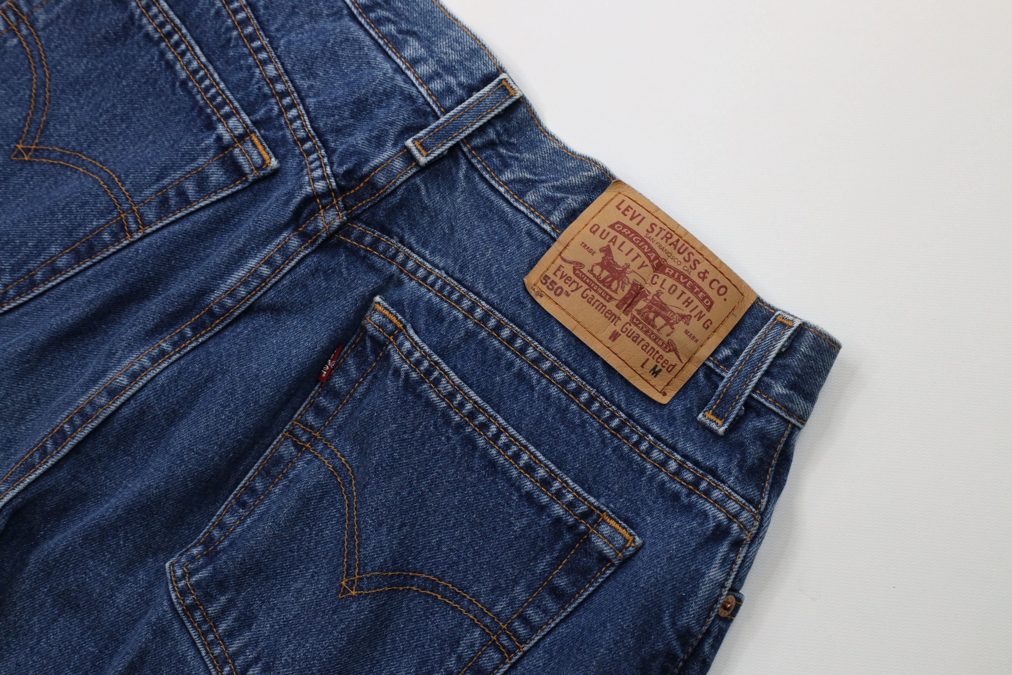 Levi's Vintage Y2K 2000 Levis 550 Relaxed Tapered Leg Denim Jeans Size 34" / US 12 / IT 48 - 14 Thumbnail