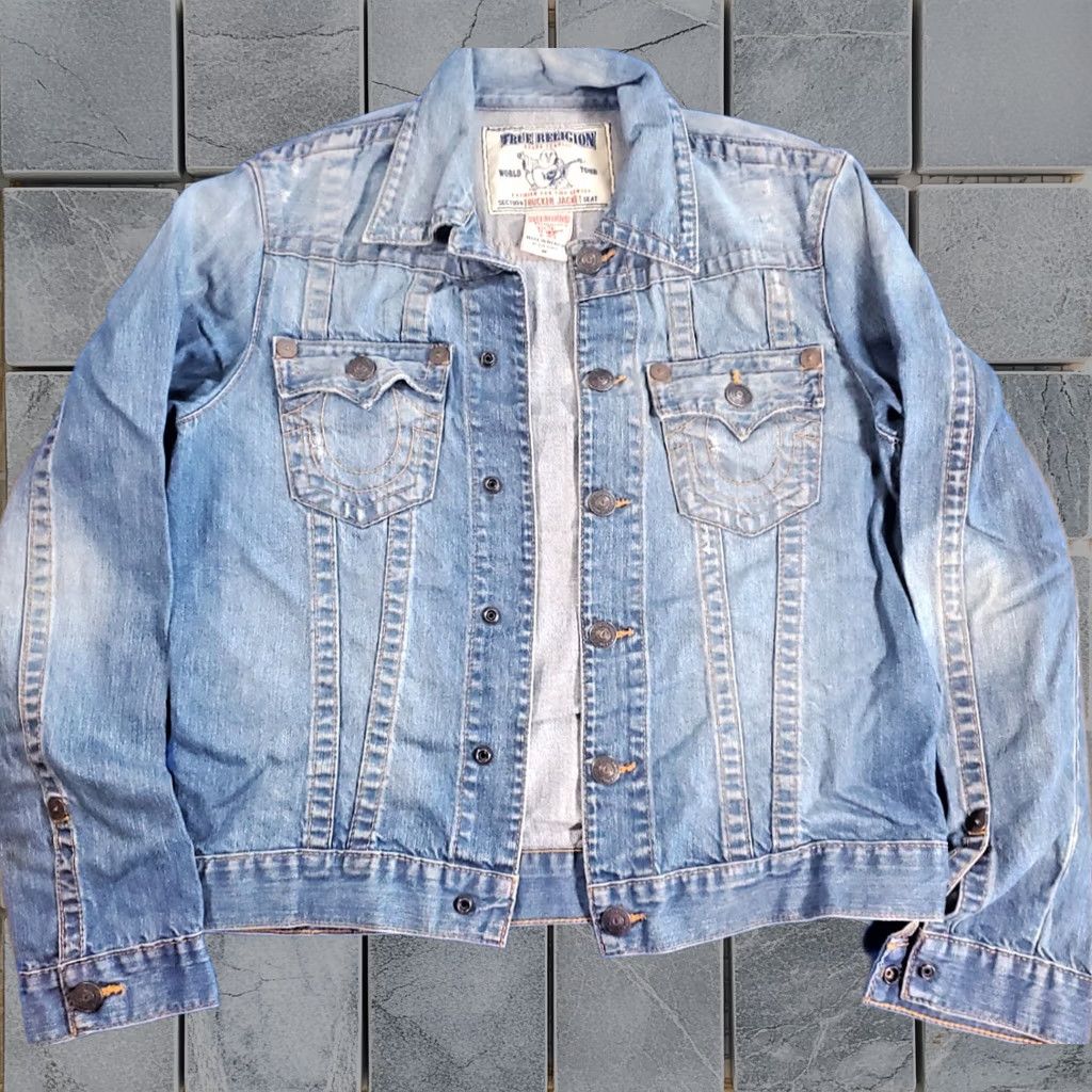 True Religion True Religion Sherpa Jimmy Big T | Grailed