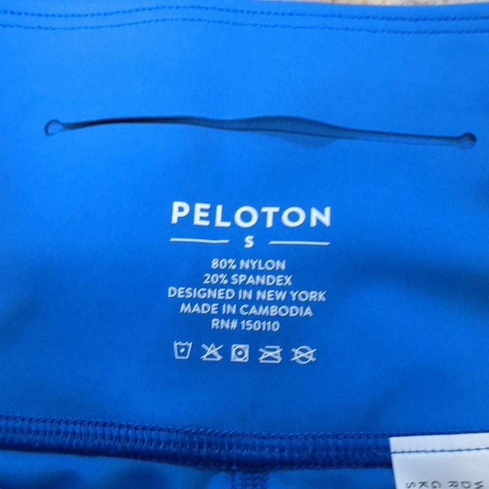 Peloton Peloton blue capri leggings size small Size 22" - 3 Thumbnail
