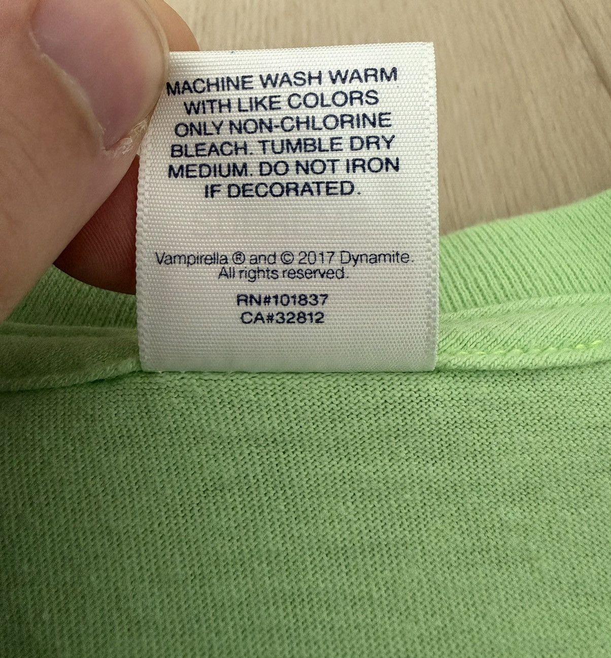 Supreme Supreme SS17 Vampirella Card Tee Light Green Size US L / EU 52-54 / 3 - 7 Thumbnail