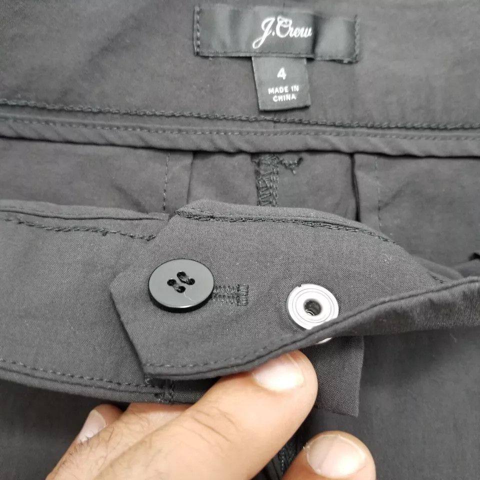 J.Crew J Crew Shorts Womens 4 Black Pockets Chino Casual Size 27" / US 4 / IT 40 - 5 Thumbnail