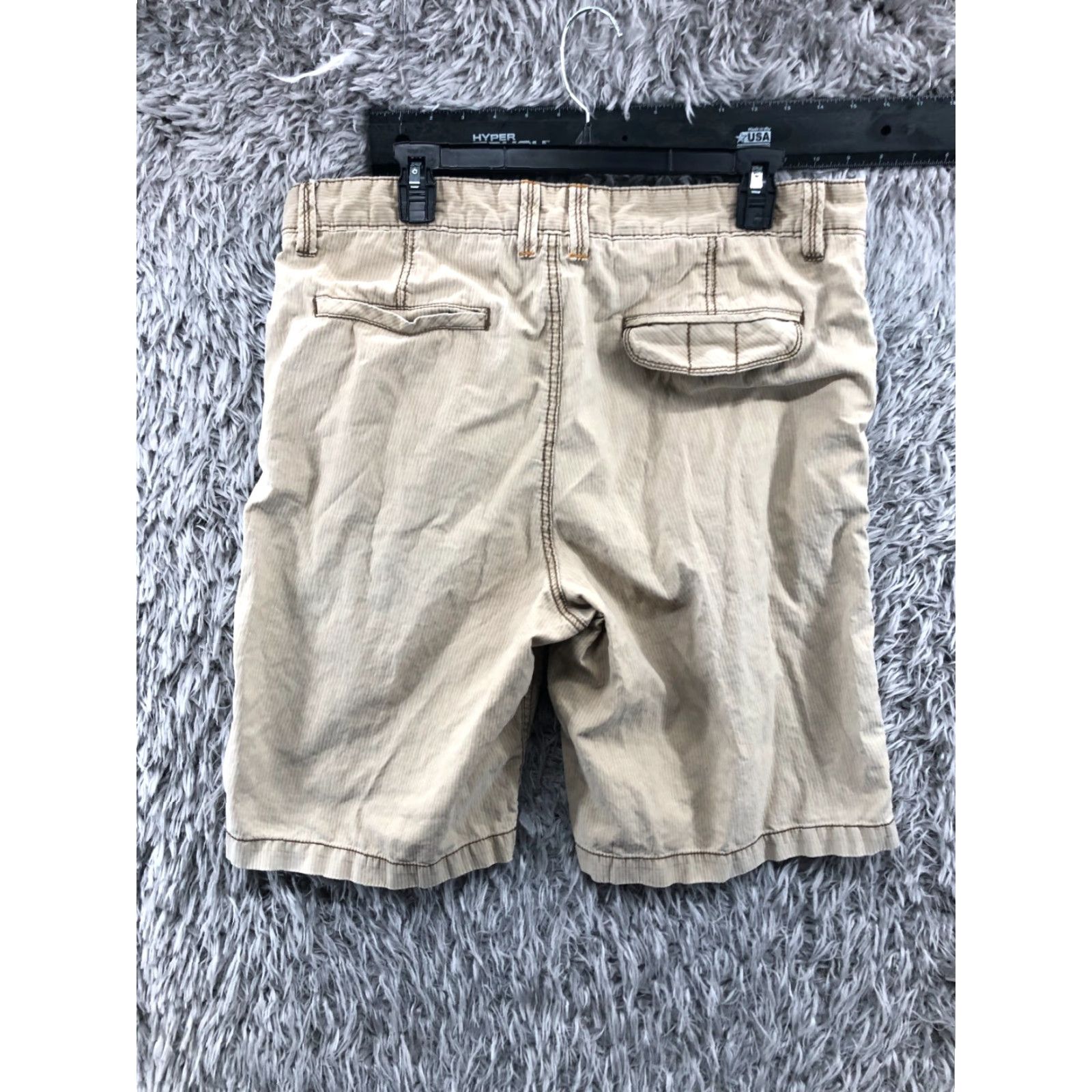Tommy Bahama Tommy Bahama Chino Shorts Mens Size 36 Mid Rise Beige Medium Wash Size US 36 / EU 52 - 4 Thumbnail