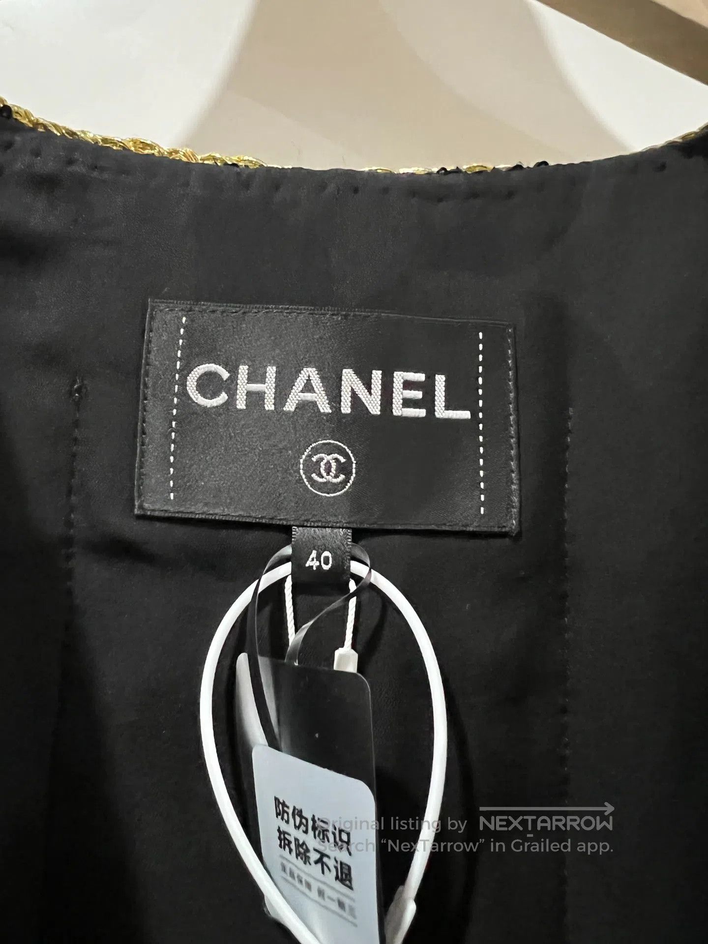 Chanel Chanel Heavy-duty, sequined black gold jacket| Size L / US 10 / IT 46 - 7 Thumbnail