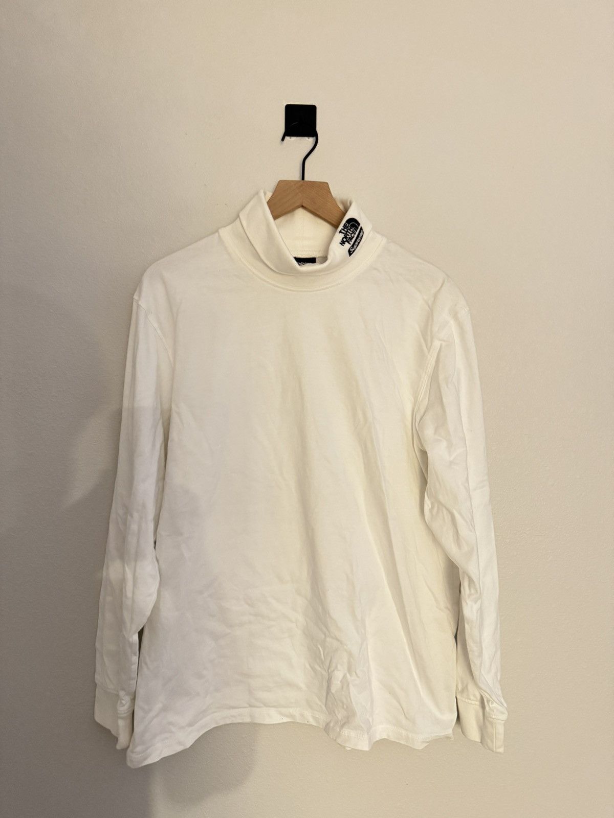 Supreme Supreme x The North Face TNF RTG Turtleneck White | Grailed
