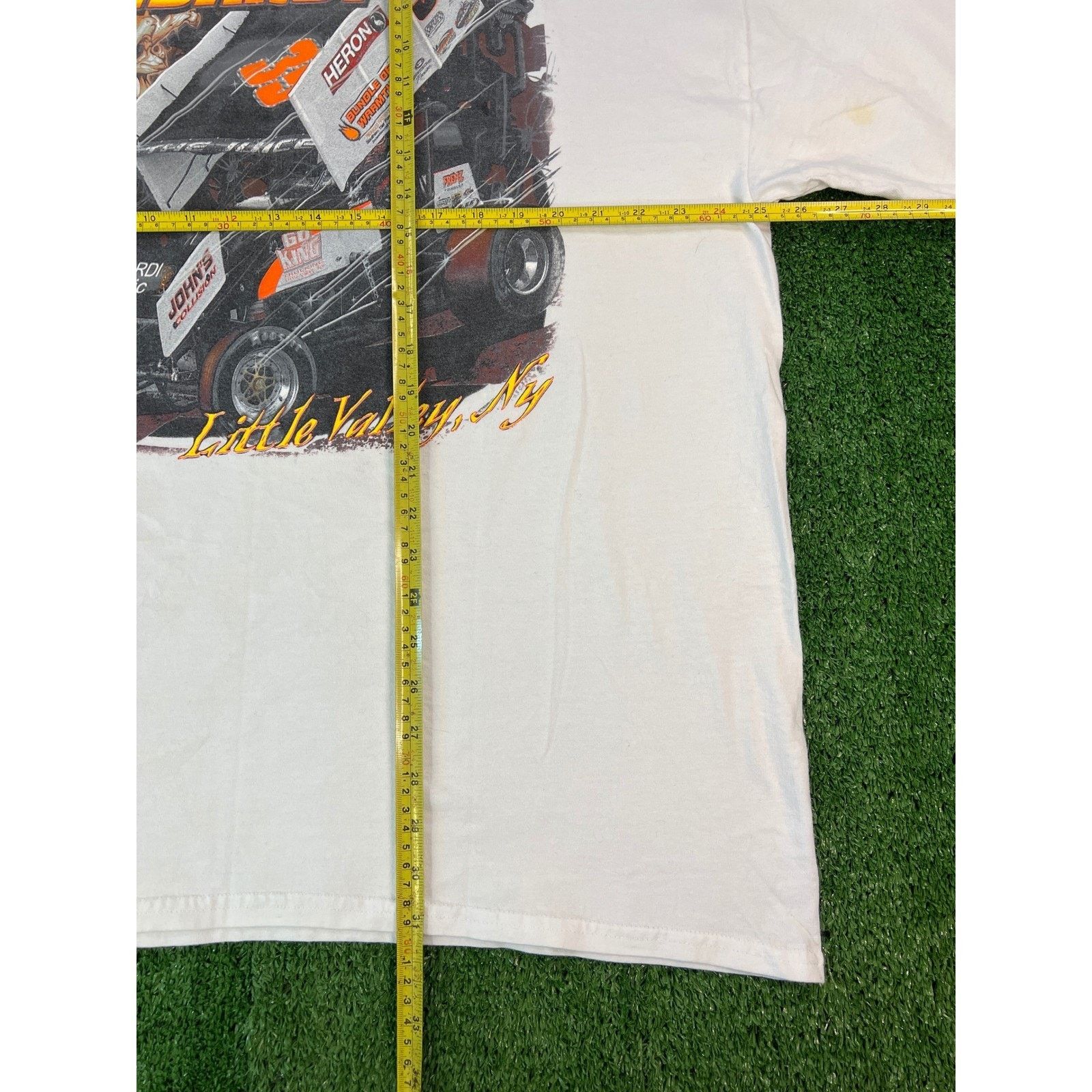 Gildan Y2KThe Juice Racing Graphic T-Shirt Mens White XXL Size US XXL / EU 58 / 5 - 7 Thumbnail