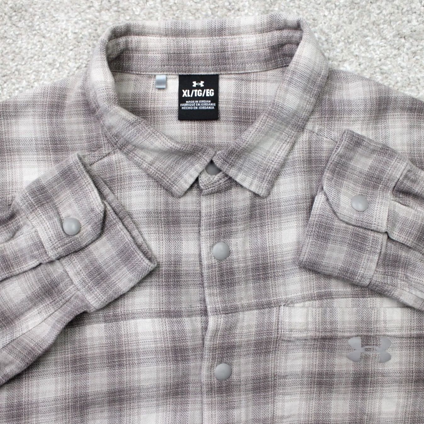 Under Armour Under Armour Shirt Mens XL Gray Plaid Tradesman Flex Flannel Long Sleeve Snap Button-Up Casual Winter Fall Spring Mens XL Gray Plaid Tradesman Flex Size US XL / EU 56 / 4 - 2 Thumbnail