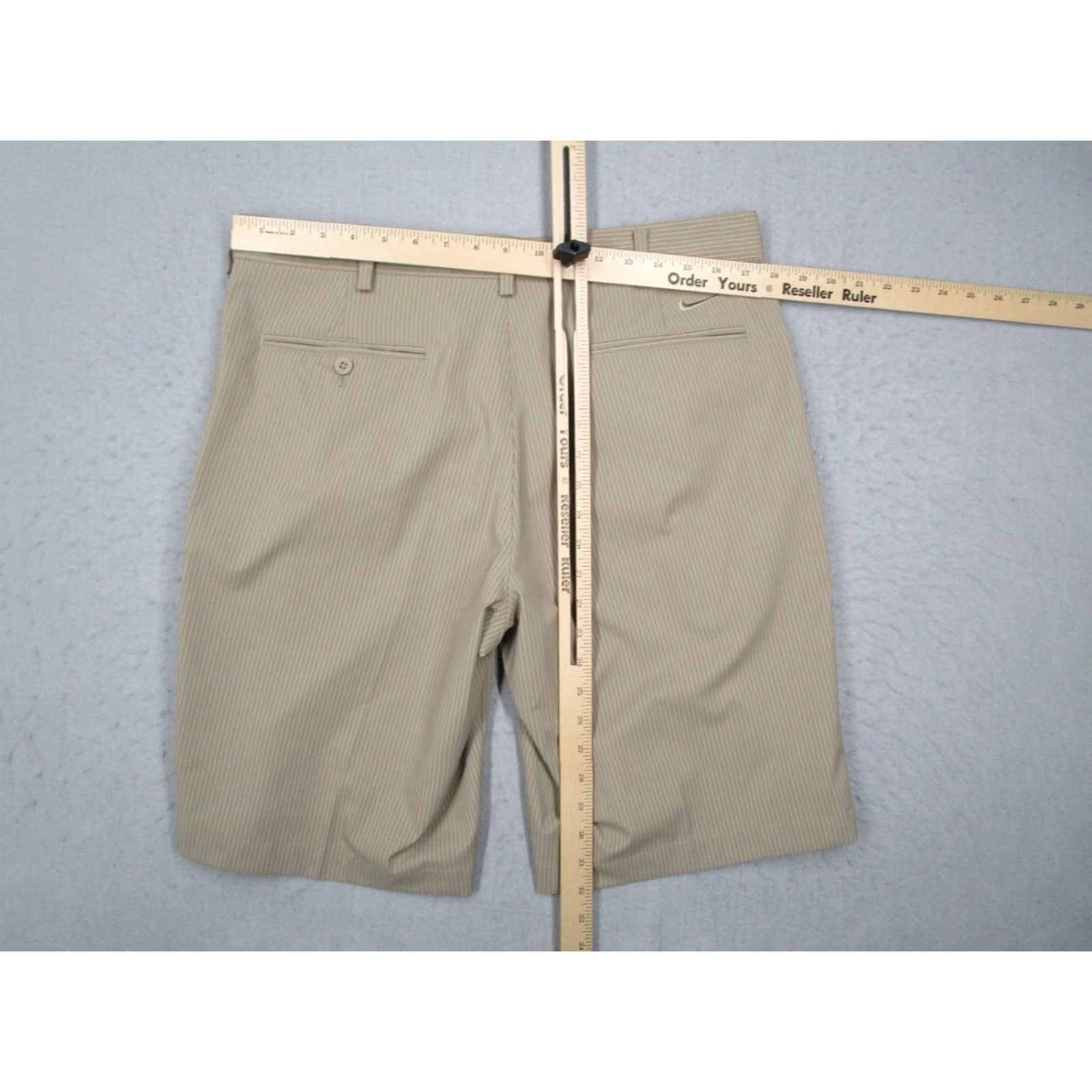 Nike Nike Golf Shorts Mens 34 Beige Dri-Fit Pinstripe Hybrid 11" Golfing Performance Size US 34 / EU 50 - 6 Thumbnail