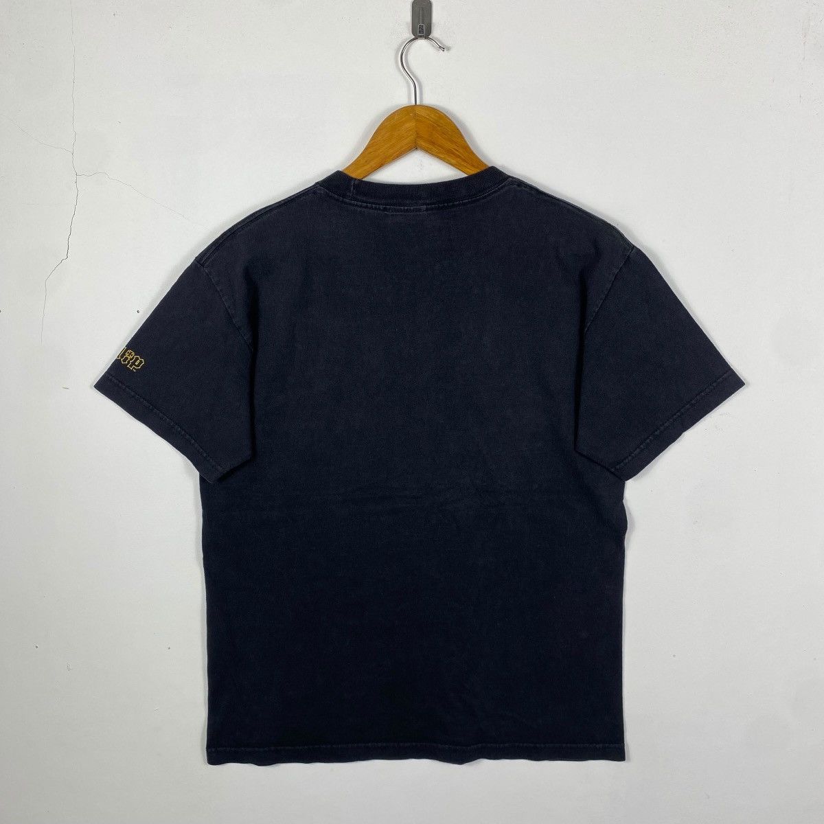 Flip Skateboards Vintage 00s FLIP SKATEBOARDS Logo Faded Tee Shirt Medium Size US M / EU 48-50 / 2 - 4 Thumbnail