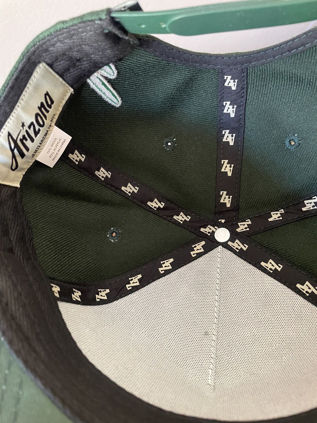 Rhude Rhuigi Villaseñor x Arizona Coyotes “AZ” Snapback in green Size ONE SIZE - 4 Thumbnail