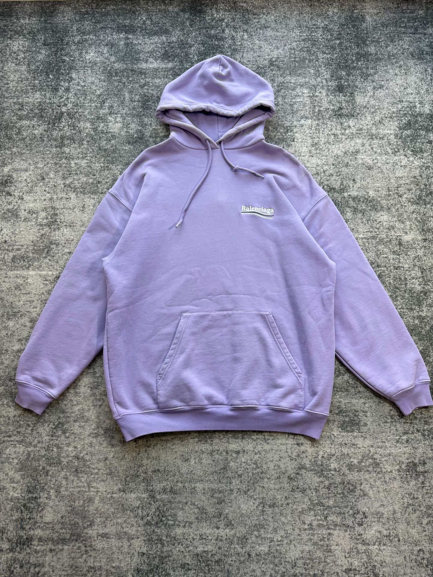 Balenciaga balenciaga lilac logo embroidered hoodie Size US S / EU 44-46 / 1 - 1 Thumbnail