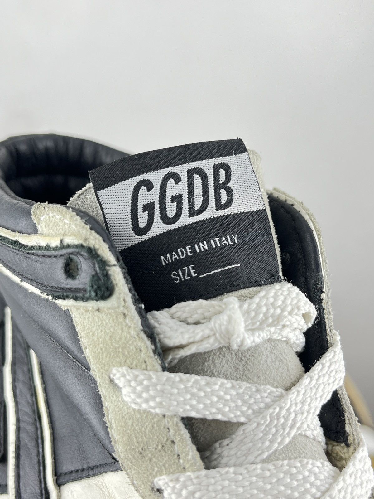 Golden Goose Slide Distressed Hi Top Sneaker Size US 10 / EU 43 - 8 Thumbnail