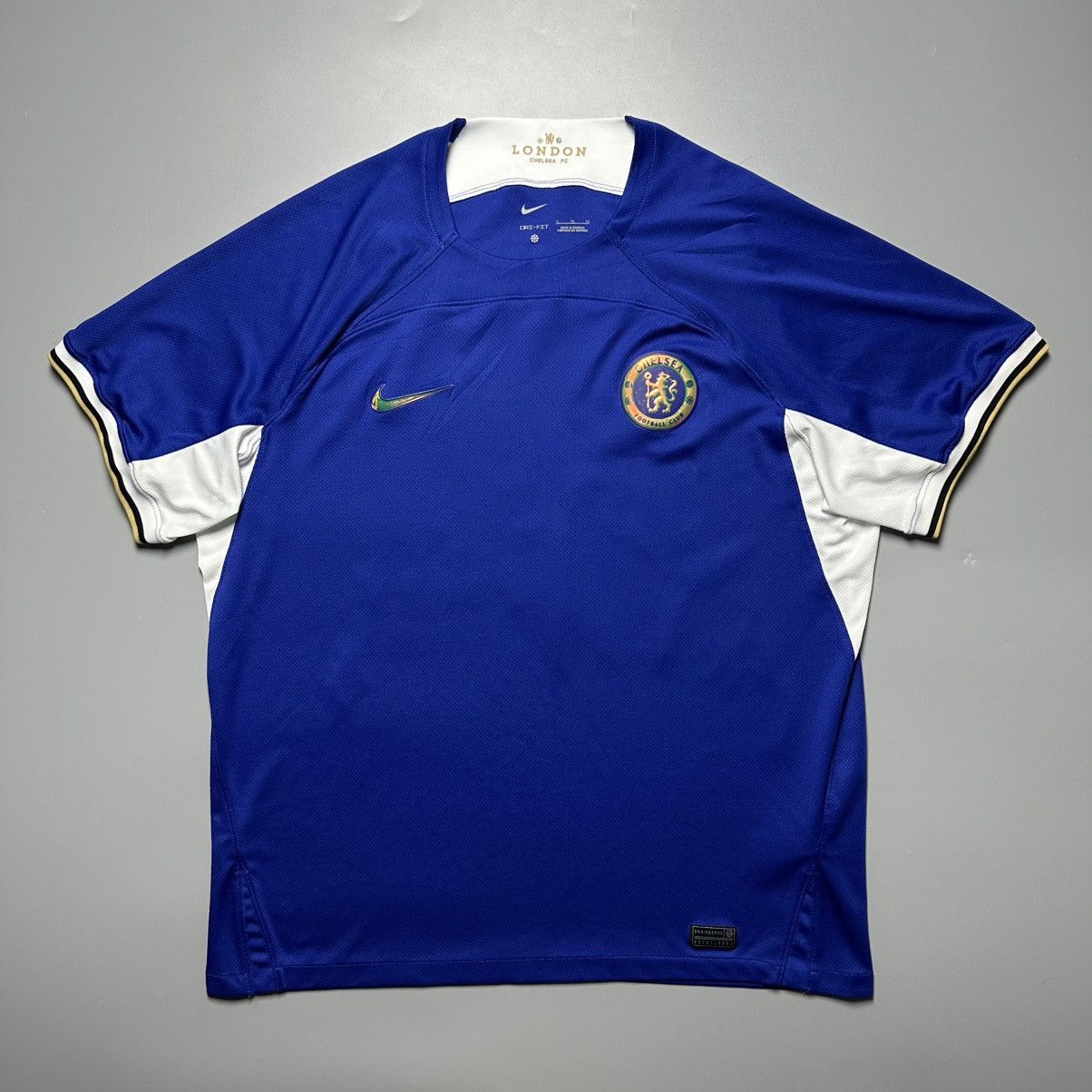 Nike CHELSEA NIKE 2023/2024 FOOTBALL HOME JERSEY #24 JAMES Size US XL / EU 56 / 4 - 2 Thumbnail