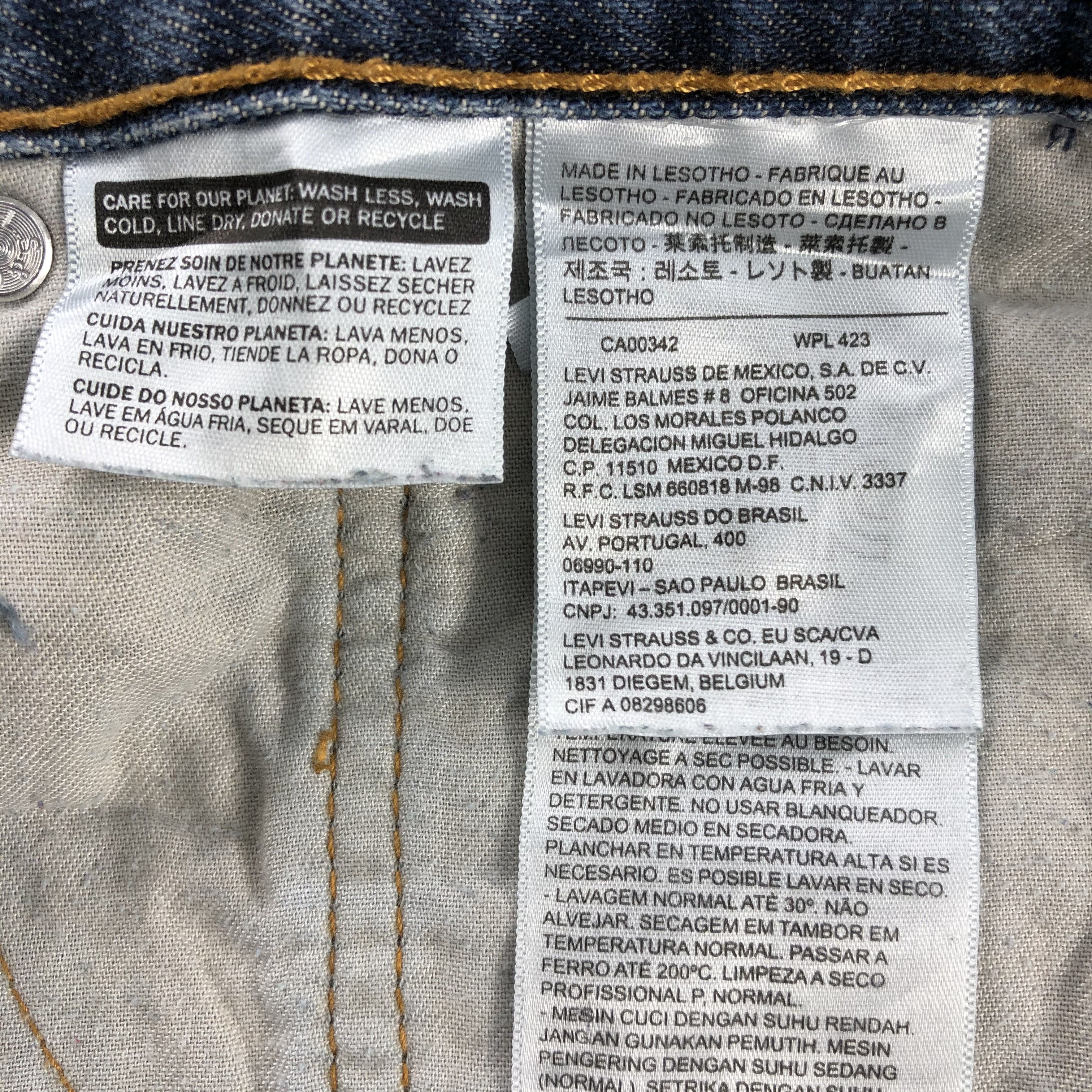 Levi's Vintage Levi's 559 Jeans Distressed Denim KJ998 Size US 33 - 16 Thumbnail