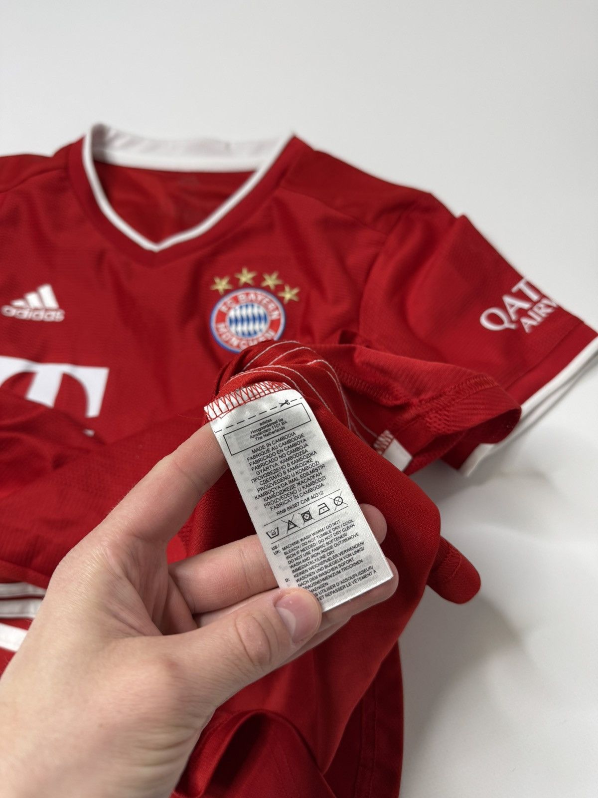 Vintage FC Bayern Munchen 20/21 home jersey swag blokecore y2k 00s Size XS / US 0-2 / IT 36-38 - 6 Thumbnail