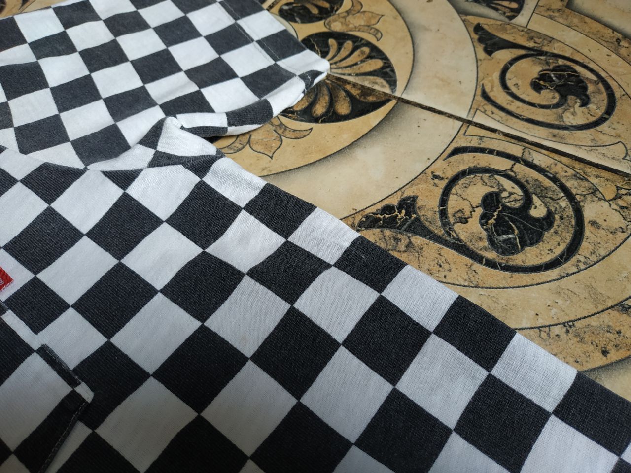 Supreme Supreme Checkerboard Pocket Tee Black/White Small Box Logo Size US M / EU 48-50 / 2 - 10 Thumbnail