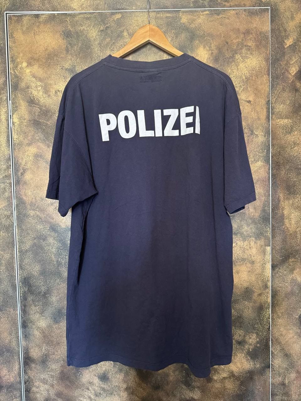 Vetements VETEMENTS POLIZEI TEE Size US L / EU 52-54 / 3 - 1 Thumbnail