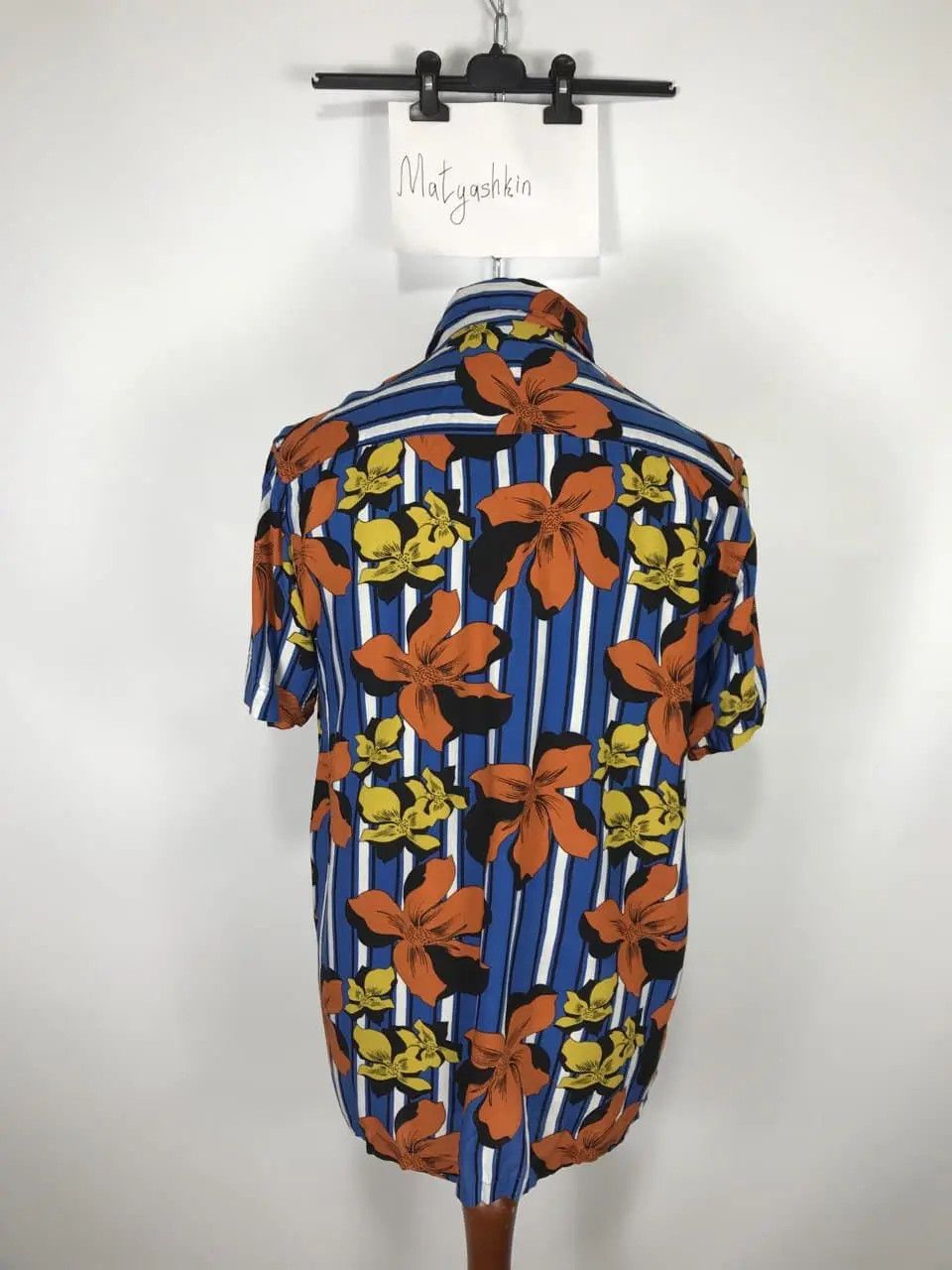Vintage Hawaiian floral shirt size L Size US L / EU 52-54 / 3 - 2 Thumbnail