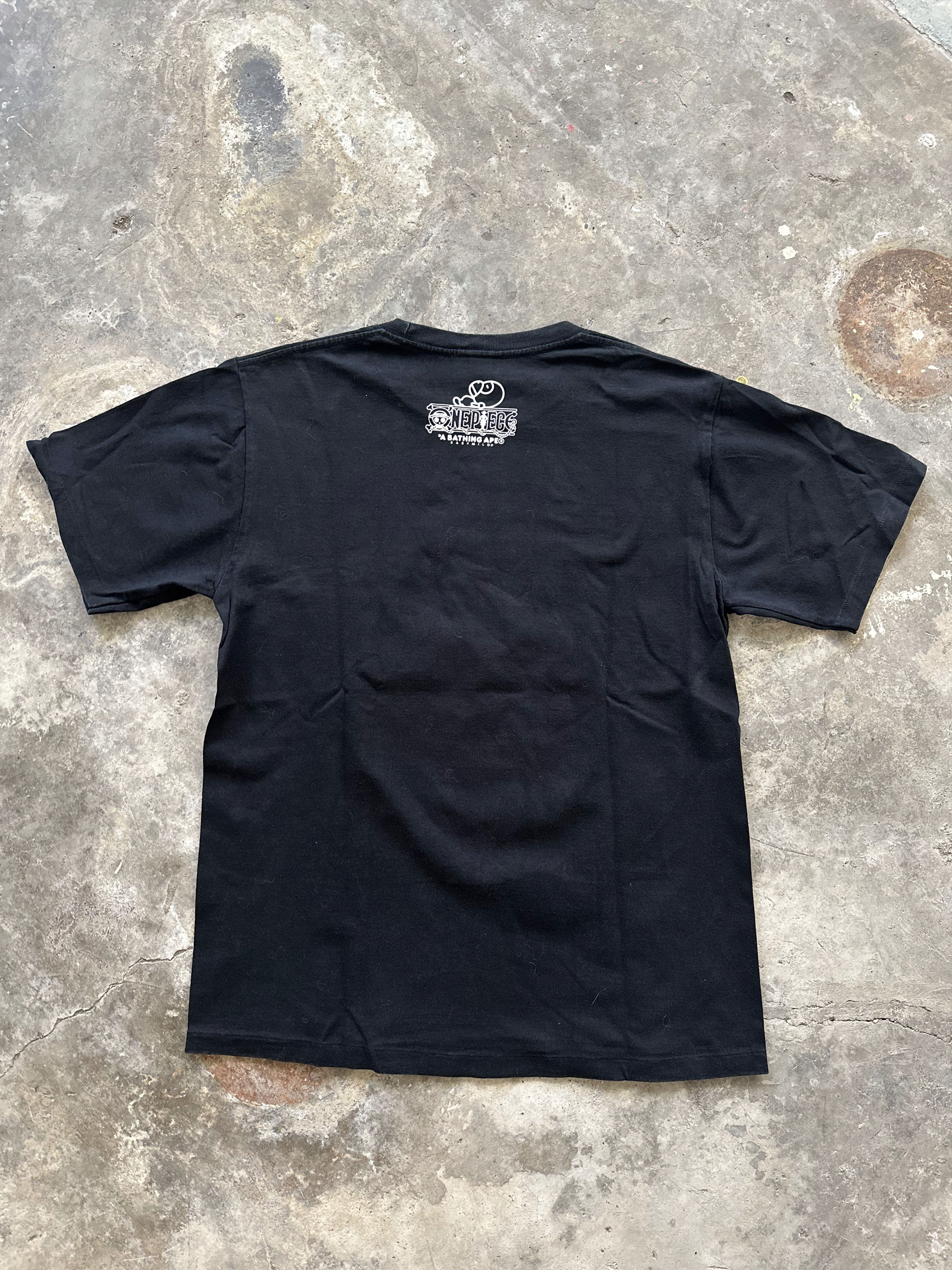 Bape × One Piece Rare Bape x One Piece Logo T-shirt Size US L / EU 52-54 / 3 - 6 Thumbnail