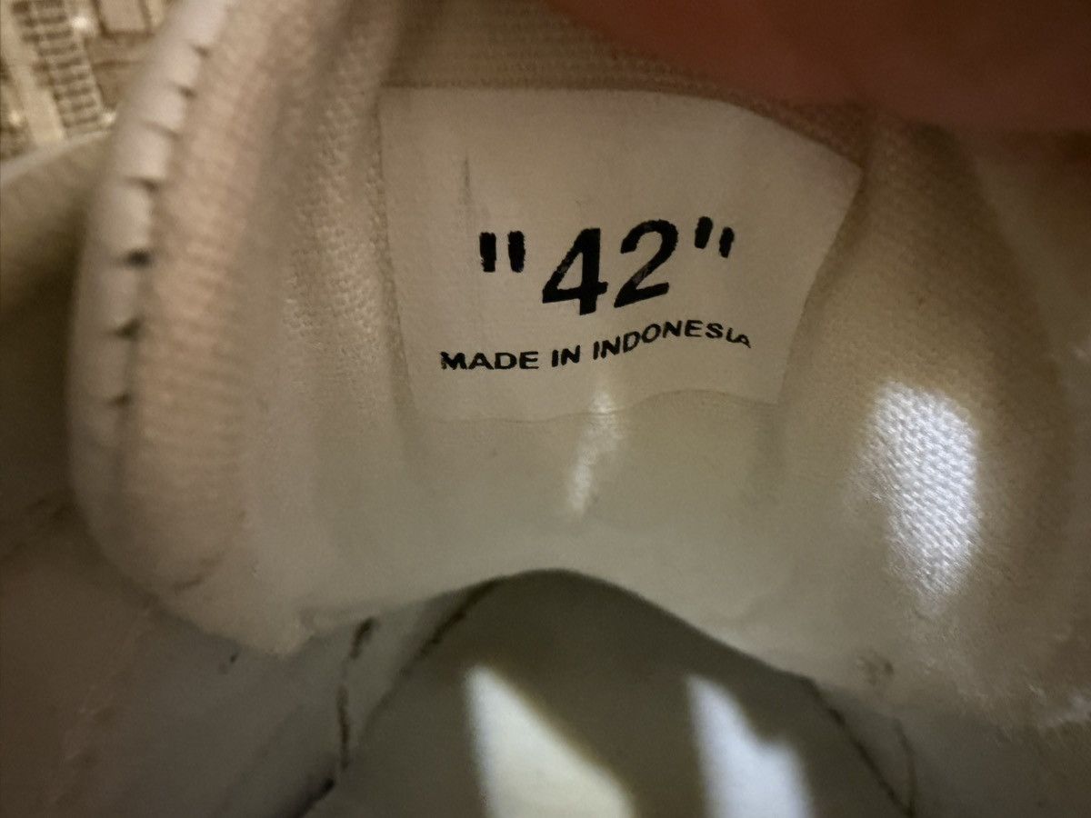 Off-White Off-White Low Vulc White AW20 Size 42 Size US 9 / EU 42 - 9 Thumbnail