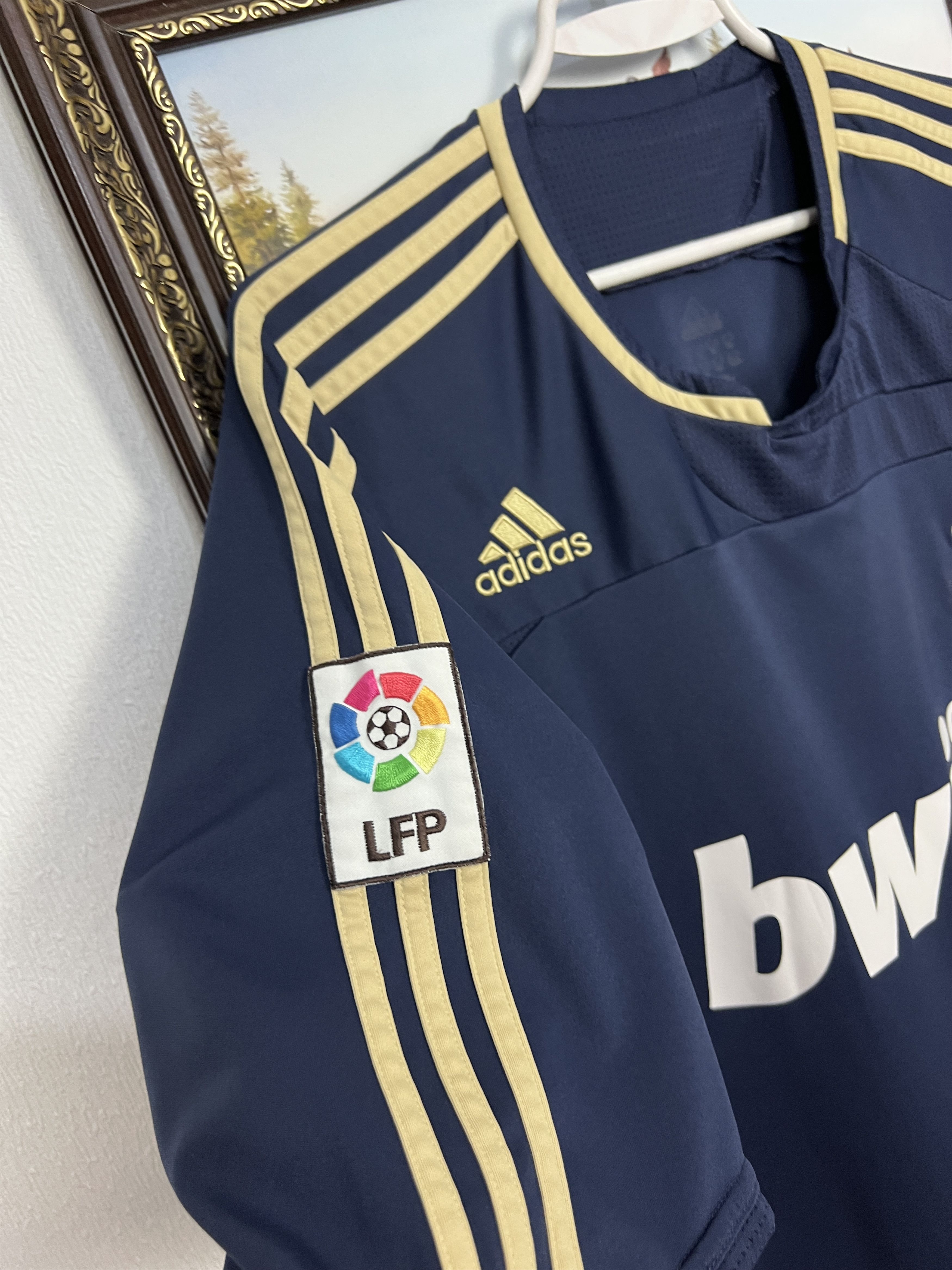 Adidas Real Madrid football shirt Soccer Jersey Camiseta Trikot Size US XL / EU 56 / 4 - 4 Thumbnail