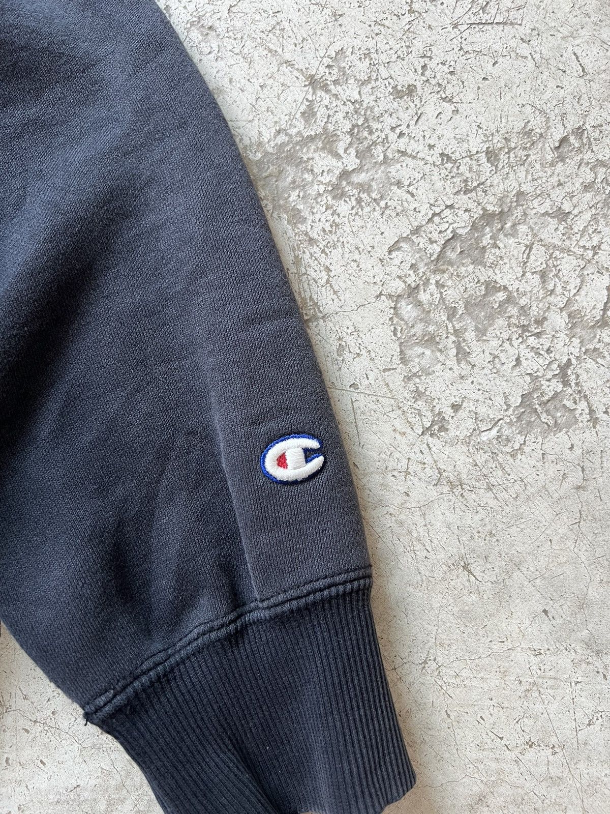 Vintage Vintage Champion Big Logo Hoodie Like Vetements Colap* Size US S / EU 44-46 / 1 - 5 Thumbnail