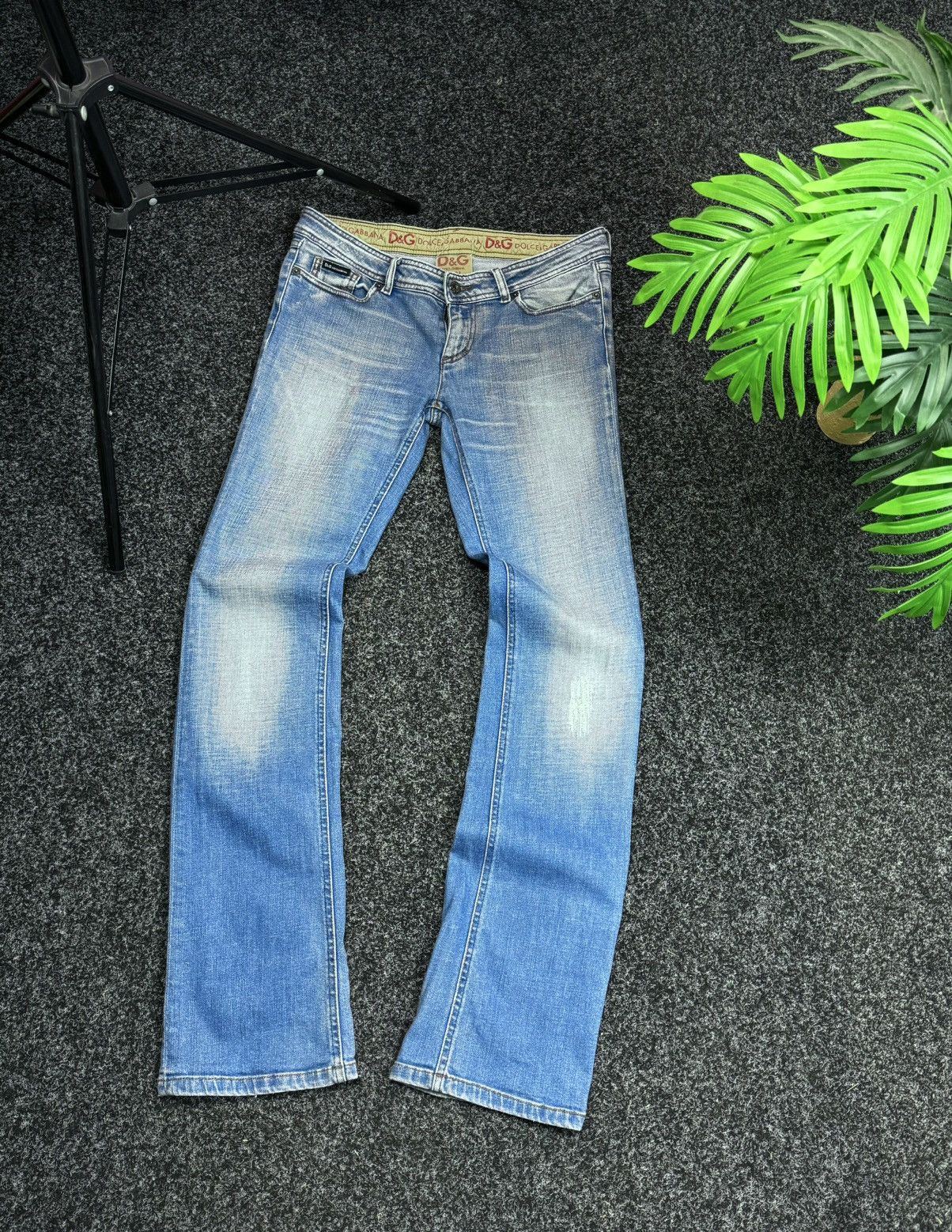 Dolce & Gabbana Dolce Gabbana D&G Vintage Womans Jeans Luxury size 28 Size 28" / US 6 / IT 42 - 2 Thumbnail