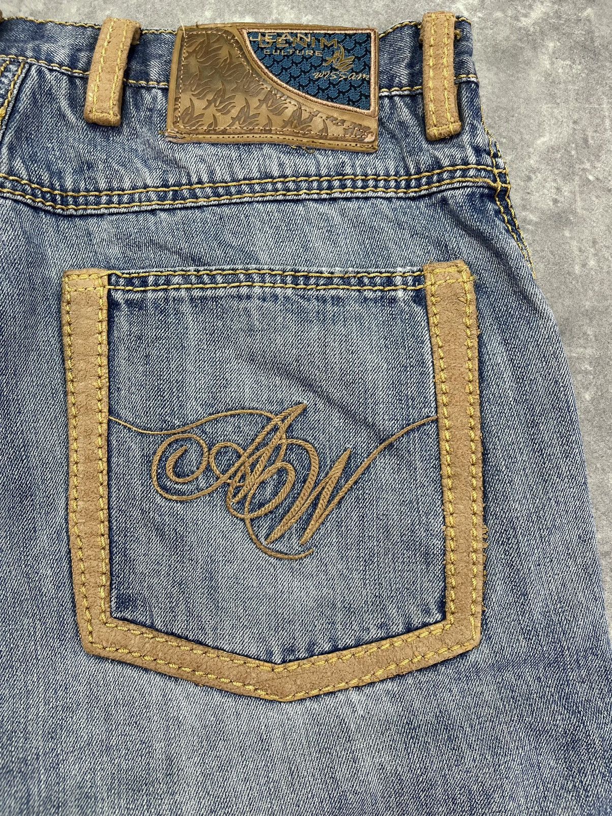Al Wissam Al Wissam Y2K Embroidered Logo Baggy Denim Shorts Jorts 36 Size US 36 / EU 52 - 11 Thumbnail