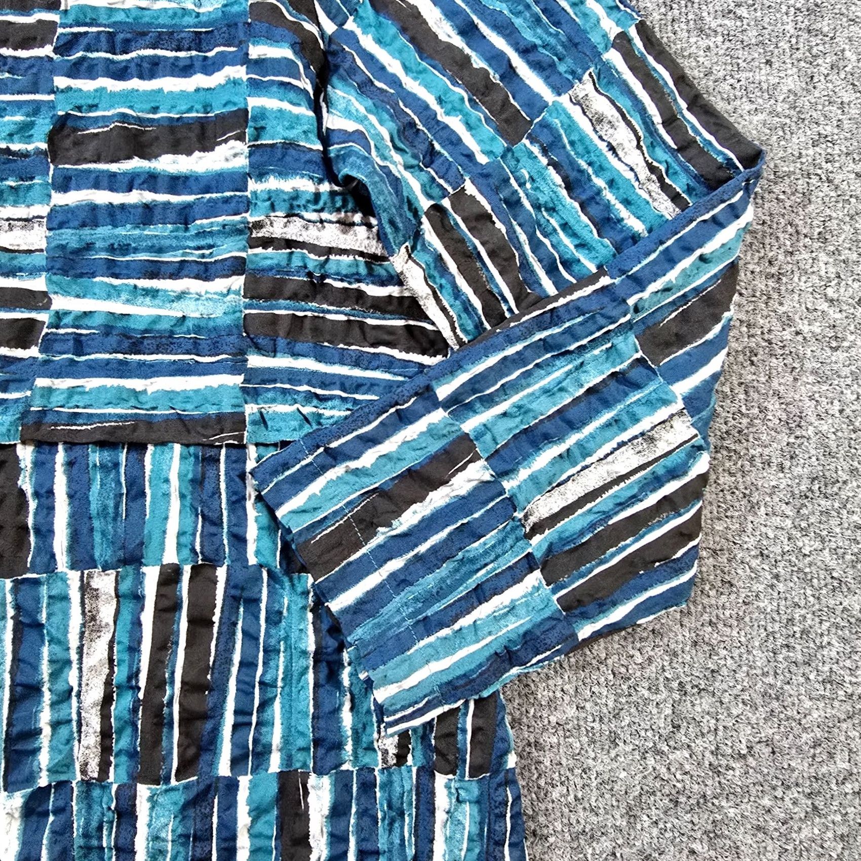 Habitat Habitat Top Womens Small Blue Abstract Patchwork Long Sleeve Button Career Shirt Size S / US 4 / IT 40 - 3 Thumbnail