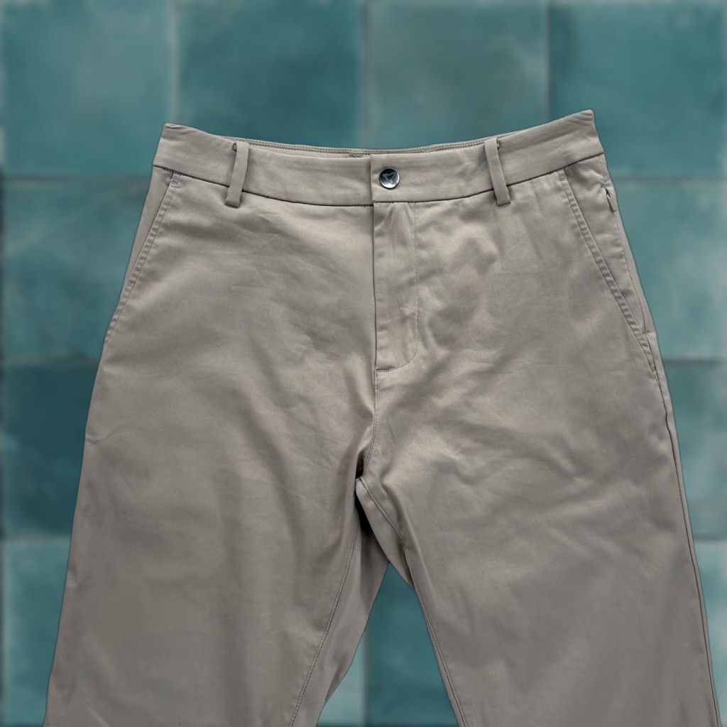 Vintage Birddogs Stretch Khakis Pants Mens 28x30 Beige Lined Casual Flat Front Zip Pocket Tapered Regular 30in Wh Size US 28 / EU 44 - 1 Thumbnail