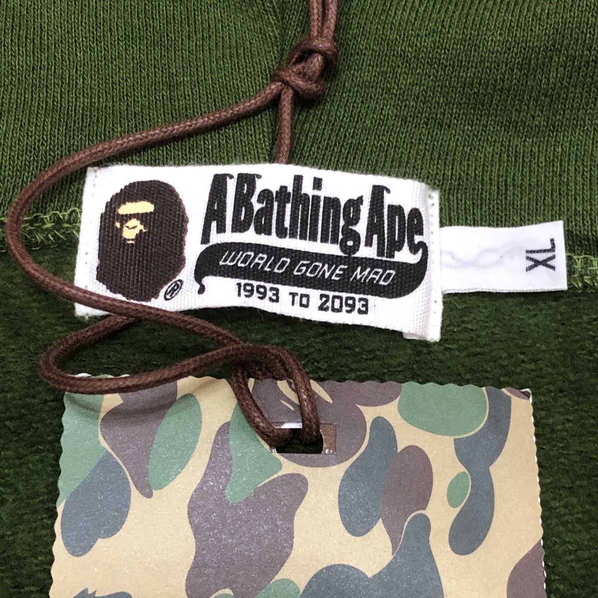 Bape BAPE PONR Sleeveless Vest Shark Full Zip Hoodie Size US XL / EU 56 / 4 - 4 Thumbnail