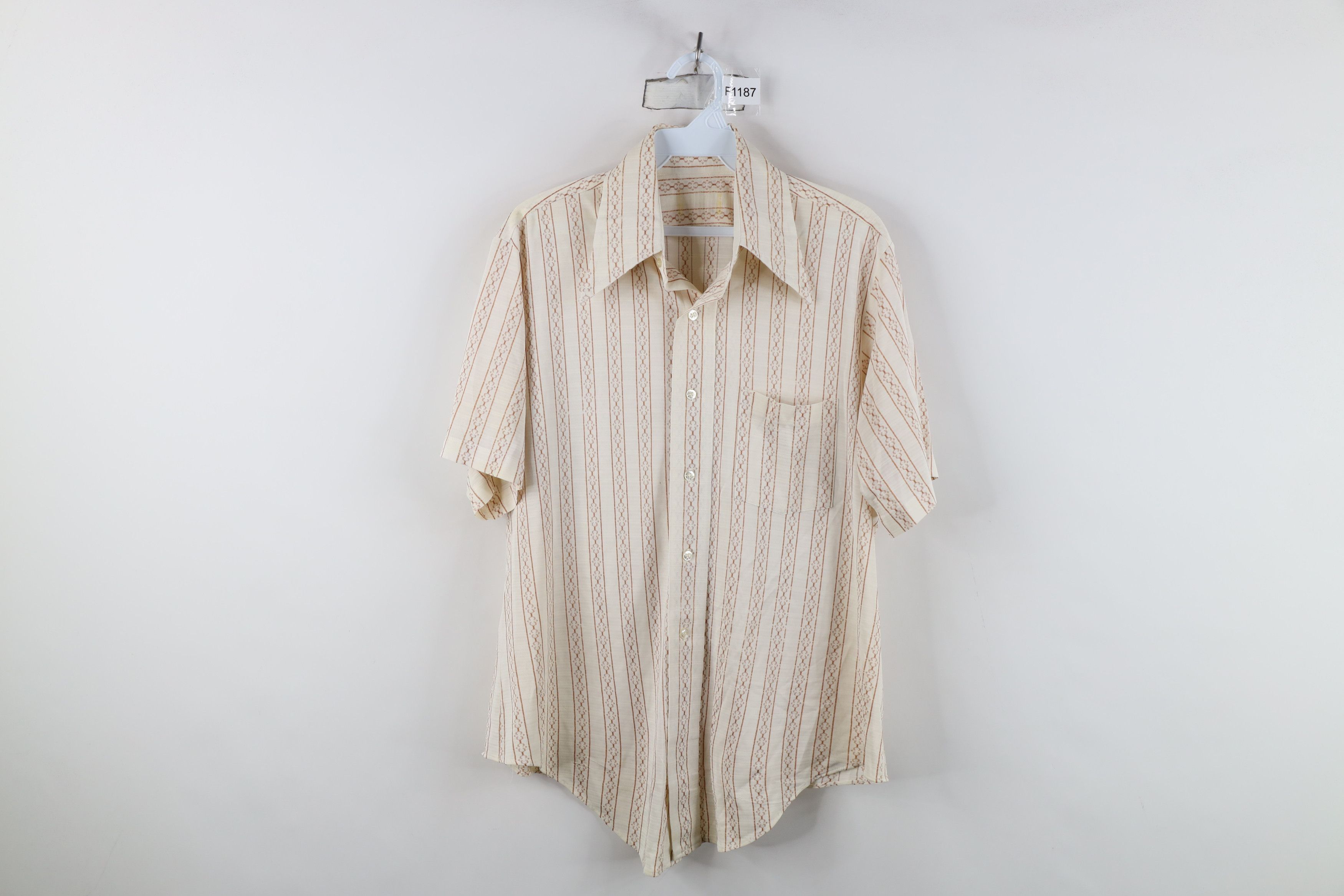 Vintage Vintage 60s Streetwear Knit Short Sleeve Button Shirt USA Size US M / EU 48-50 / 2 - 1 Thumbnail