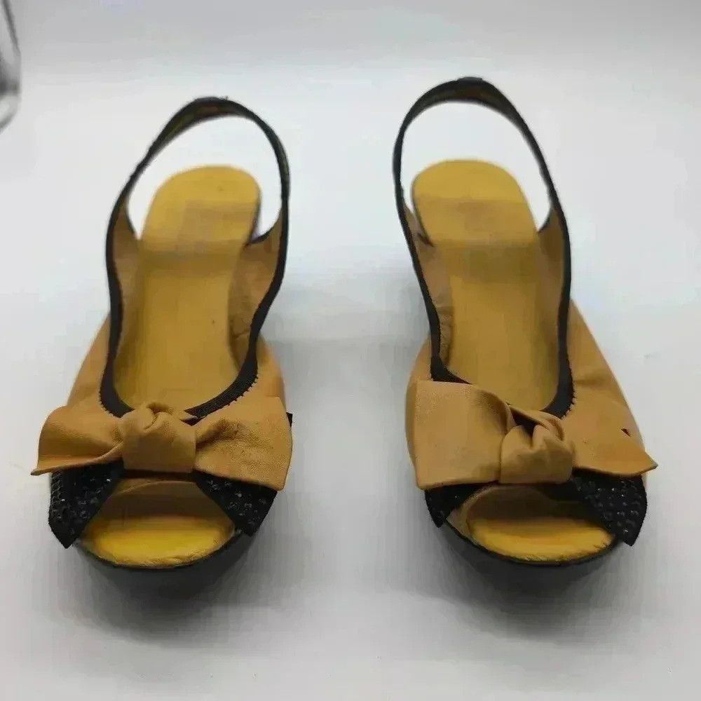 Other Lingjili Yellow Slingback Platforms sz 6.5 bow toe Size US 6.5 / IT 36.5 - 2 Thumbnail