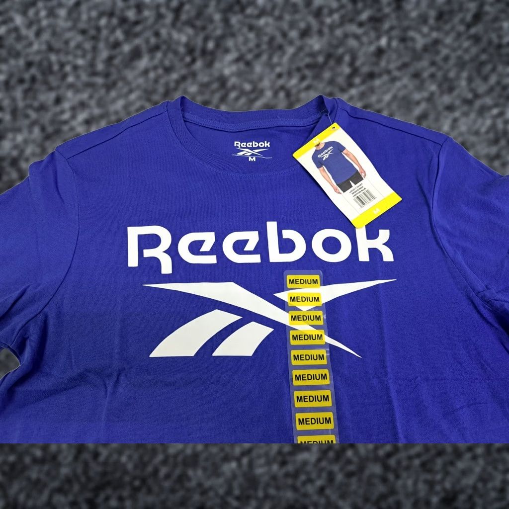 Reebok NWT Reebok Mens Short Sleeve Logo T-Shirt Blue M Medium Cotton Crew Neck Short Sleeve Size US M / EU 48-50 / 2 - 1 Thumbnail
