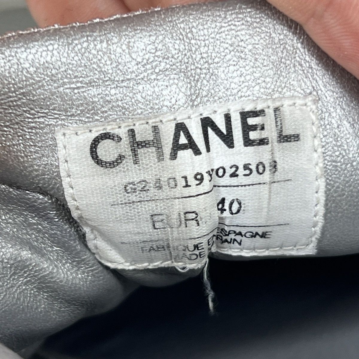 Chanel CHANEL Low-Top Sneakers Shoes Baskets Grey Monogram Trainers Size US 9 / IT 39 - 8 Thumbnail