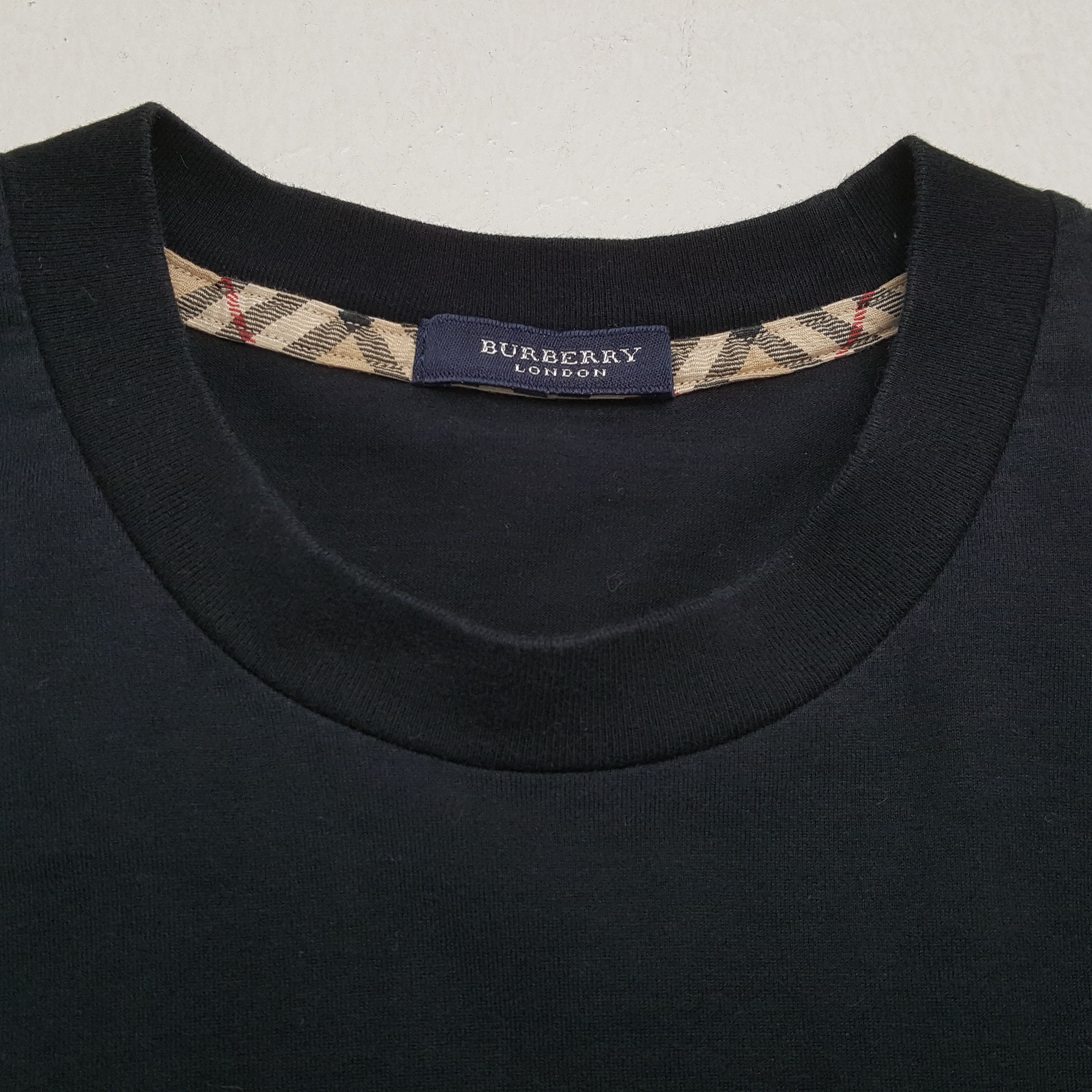 Burberry × Vintage BURBERRY LONDON Fashion Brand Custom Art Tshirt Size US M / EU 48-50 / 2 - 6 Thumbnail