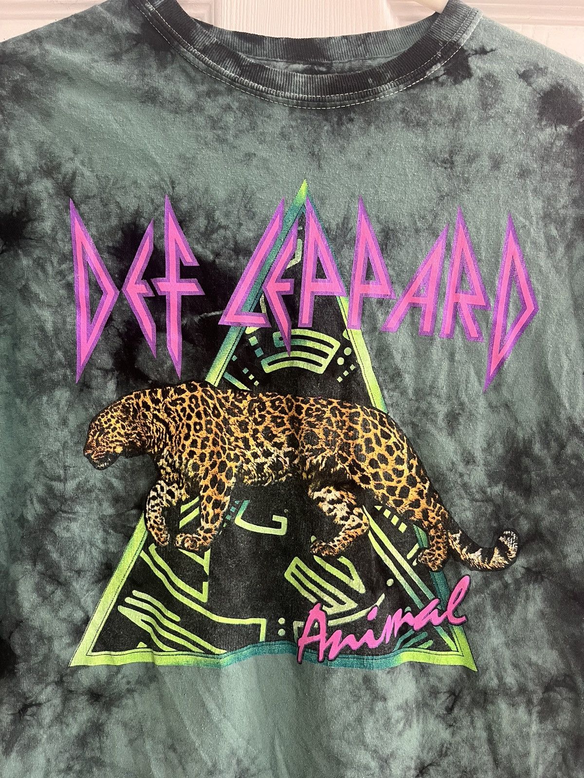 Def Leppard Def Leppard Animal Green Tie Dye Graphic Tshirt Size US M / EU 48-50 / 2 - 2 Thumbnail