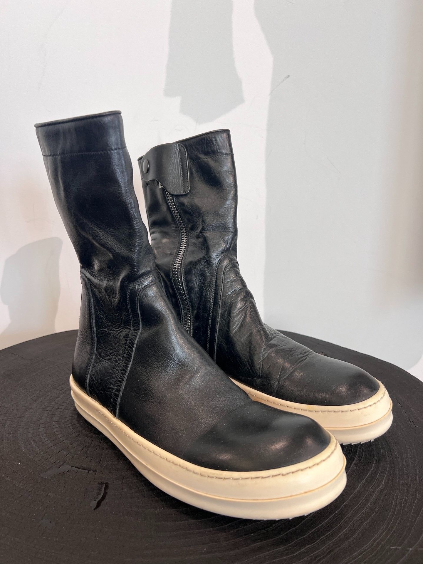Rick Owens Rick Owens Main Line Cowhide Mid-Calf Boots 40 Size US 7 / EU 40 - 1 Thumbnail