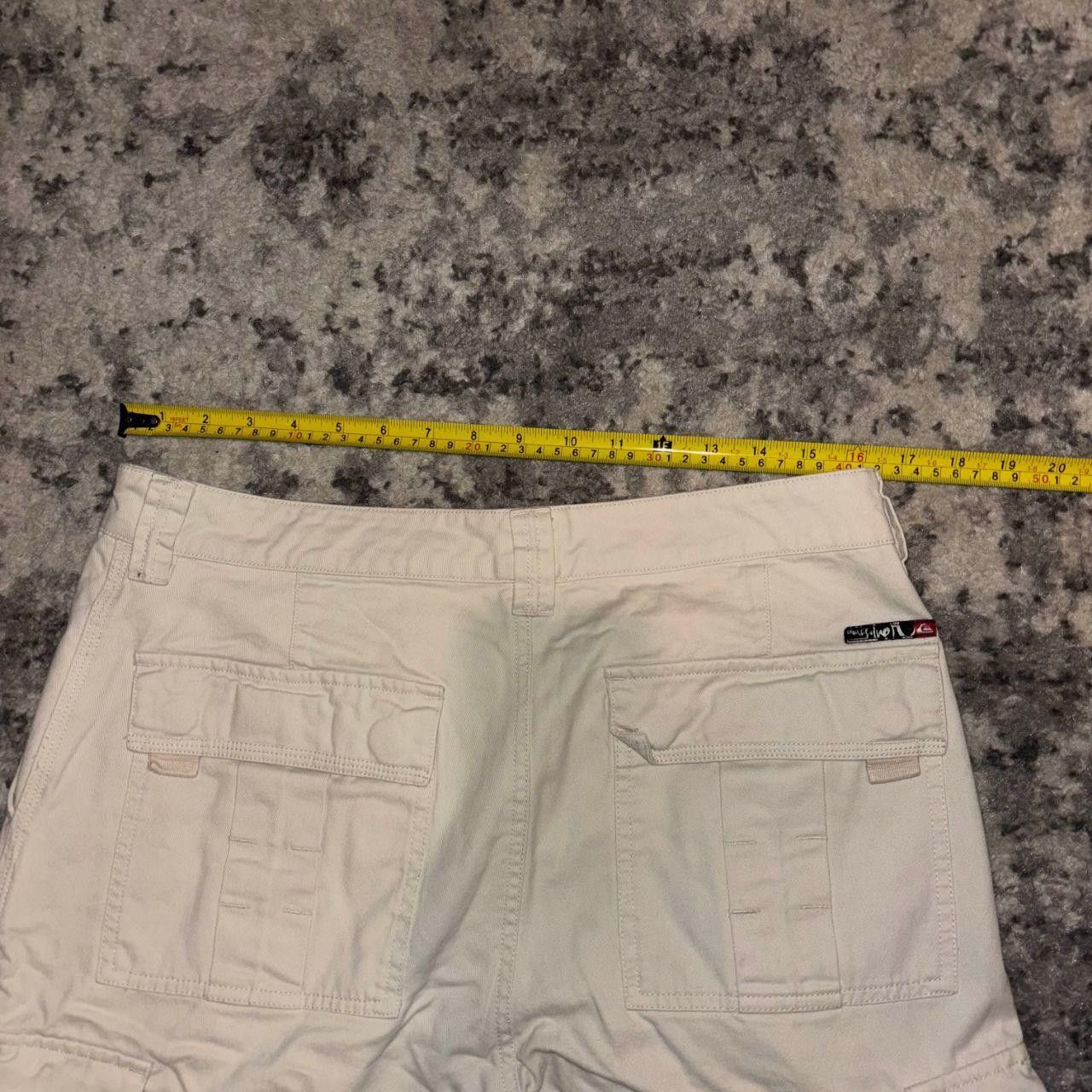 Quiksilver Y2K Quiksilver Khaki Cargo Shorts Size US 32 / EU 48 - 5 Thumbnail